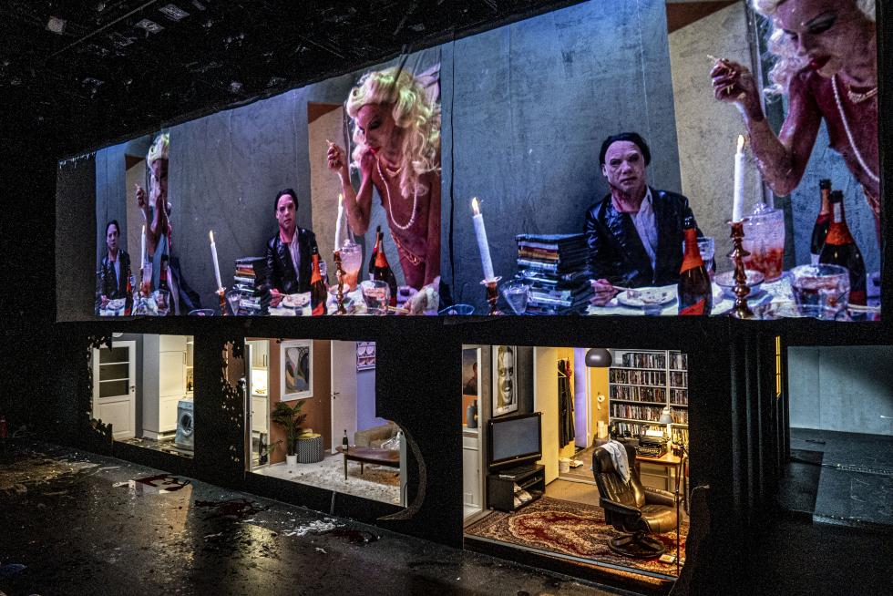 hedda-gabler-vinge-og-muller-foto-per-heimly